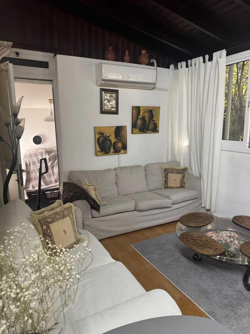 2-bedroom villa to rent: https://www.bazaraki.com/adv/5791177_2-bedroom-villa-to-rent (www.bazaraki.com)