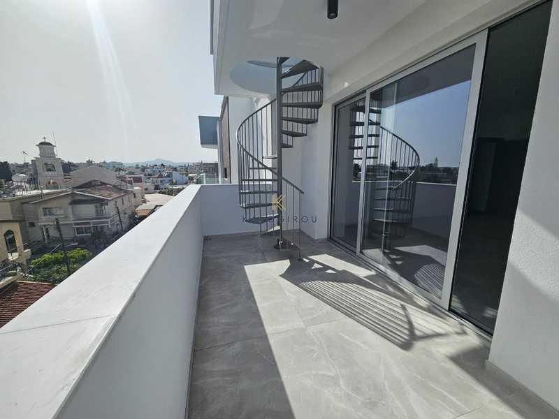 2-bedroom penthouse to rent: https://www.bazaraki.com/adv/5795721_2-bedroom-penthouse-to-rent (www.bazaraki.com)