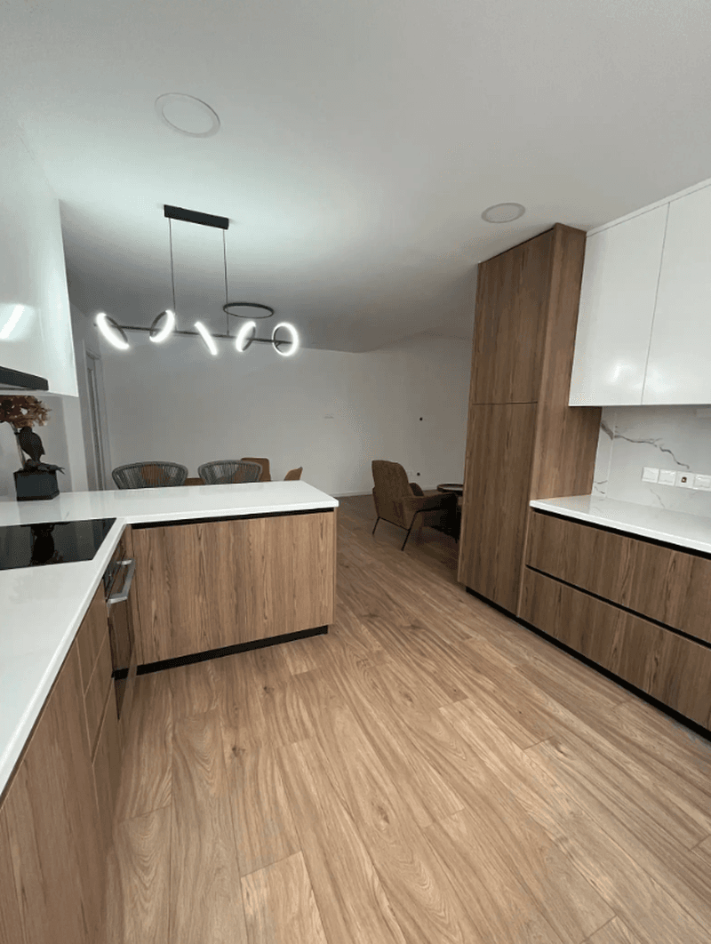 2-bedroom apartment to rent: https://www.bazaraki.com/adv/5797009_2-bedroom-apartment-to-rent (www.bazaraki.com)