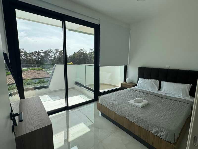 1-bedroom apartment to rent: https://www.bazaraki.com/adv/5793901_1-bedroom-apartment-to-rent (www.bazaraki.com)