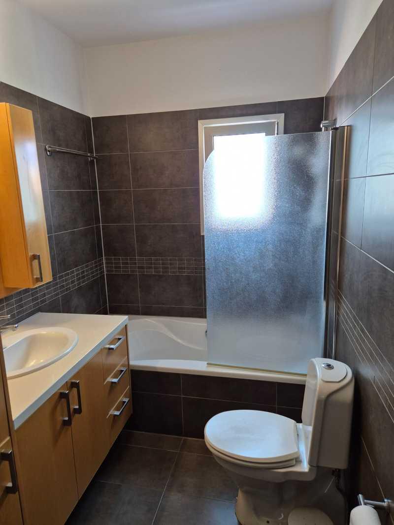 3-bedroom semi-detached to rent: https://www.bazaraki.com/adv/5796708_3-bedroom-semi-detached-to-rent (www.bazaraki.com)