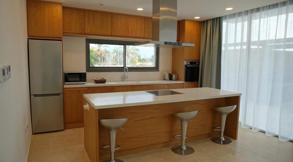 3 υπνοδωμάτια 2 μπάνια Σπίτι: https://www.facebook.com/marketplace/item/666744459553536 (www.facebook.com)