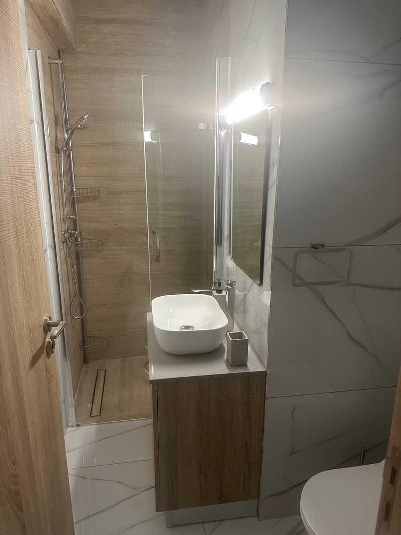 2-bedroom apartment to rent: https://www.bazaraki.com/adv/5787695_2-bedroom-apartment-to-rent (www.bazaraki.com)