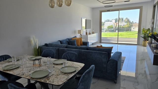 New 3-bedroom flat in Paphos № 153686: https://dom.com.cy/en/catalog/sale/153686/ (dom.com.cy)