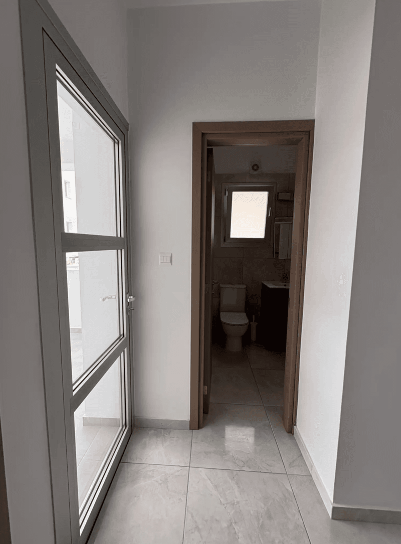 2-bedroom apartment to rent: https://www.bazaraki.com/adv/5787017_2-bedroom-apartment-to-rent (www.bazaraki.com)