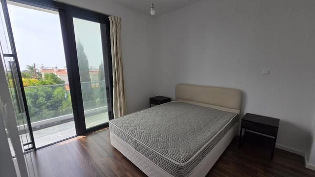 3 Beds 2.5 Baths House: https://www.facebook.com/marketplace/item/698778139256348 (www.facebook.com)
