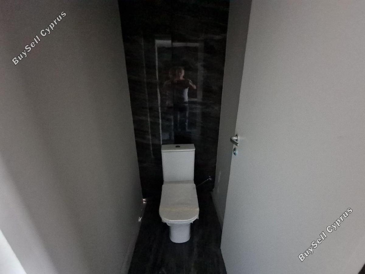 Office to rent in Zakaki, Limassol: https://www.buysellcyprus.com/property-for-rent/limassol/zakaki/office-to-rent-zakaki-limassol-1792966.html (www.buysellcyprus.com)