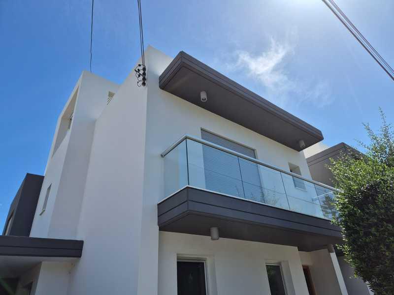 3-bedroom semi-detached to rent: https://www.bazaraki.com/adv/5796708_3-bedroom-semi-detached-to-rent (www.bazaraki.com)