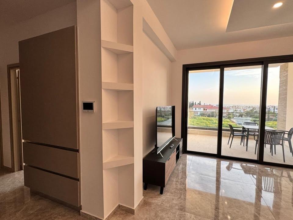 2 Beds 2 Baths Apartment/condo: https://www.facebook.com/marketplace/item/1020666716917661 (www.facebook.com)