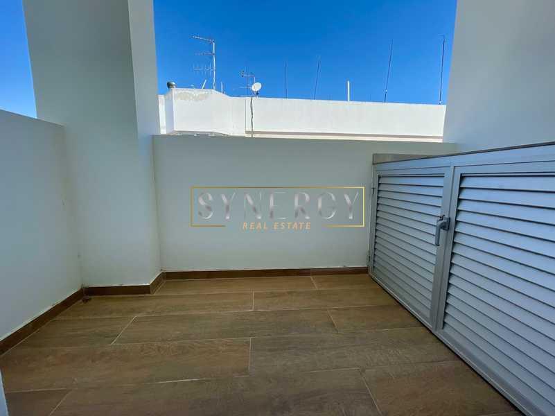 3-bedroom apartment for sale: https://www.bazaraki.com/adv/5791418_3-bedroom-apartment-for-sale (www.bazaraki.com)