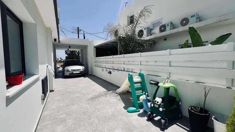 3-bedroom semi-detached for sale: https://www.bazaraki.com/adv/5794826_3-bedroom-semi-detached-for-sale (www.bazaraki.com)