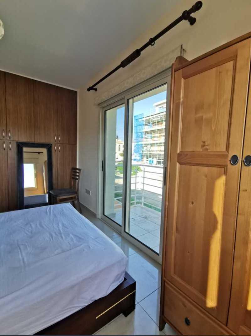 3-bedroom penthouse to rent: https://www.bazaraki.com/adv/5790512_3-bedroom-penthouse-to-rent (www.bazaraki.com)