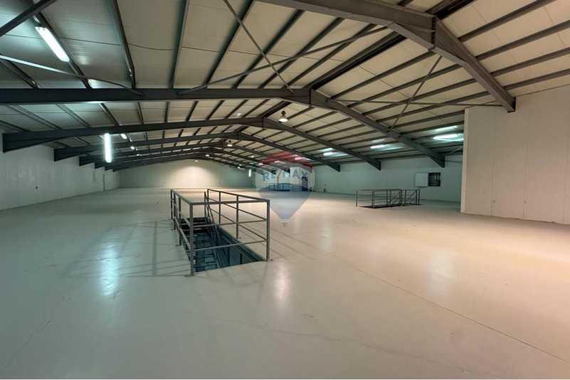 Prime industrial warehouse in aradippou: https://www.bazaraki.com/adv/5789316_prime-industrial-warehouse-in-aradippou (www.bazaraki.com)