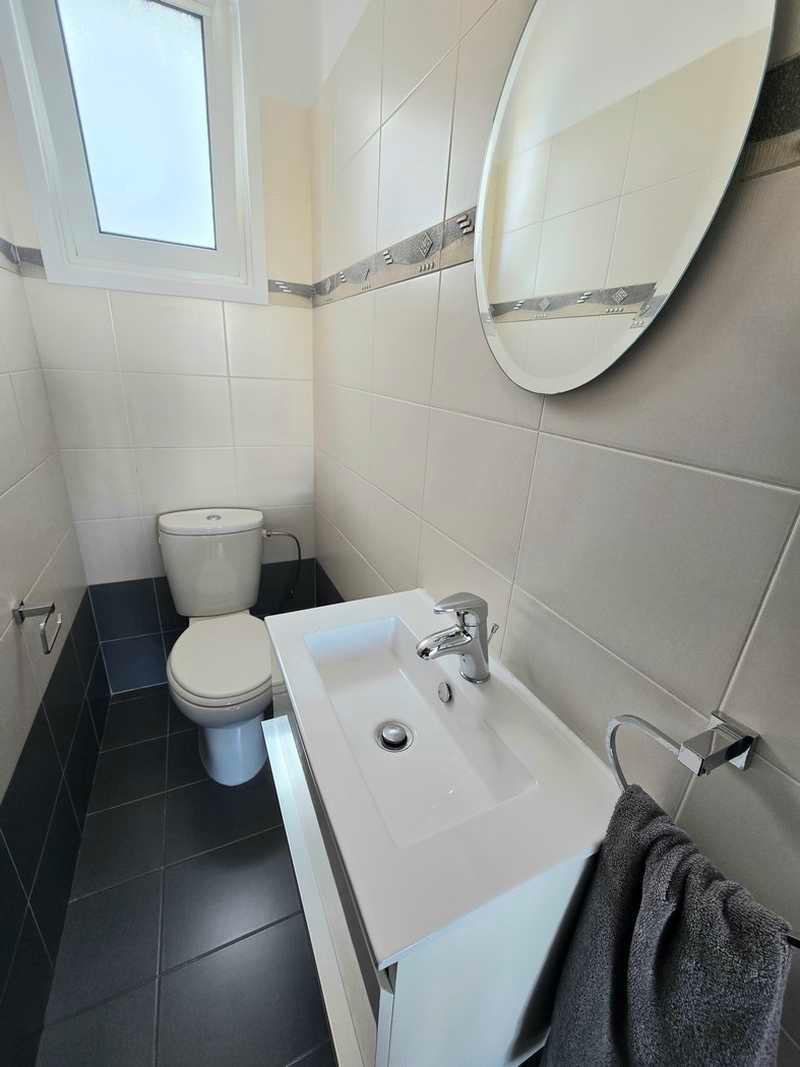 2-bedroom apartment to rent: https://www.bazaraki.com/adv/5796398_2-bedroom-apartment-to-rent (www.bazaraki.com)