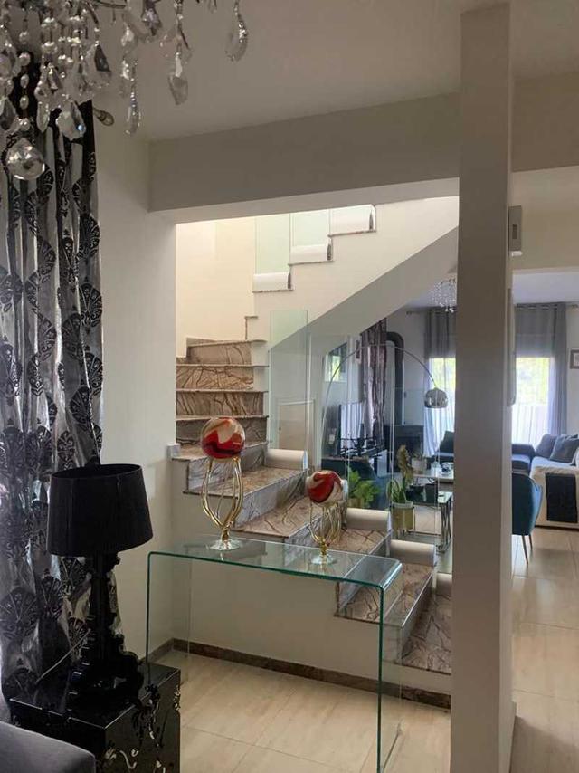 4-bedroom villa to rent: https://www.bazaraki.com/adv/5791431_4-bedroom-villa-to-rent (www.bazaraki.com)