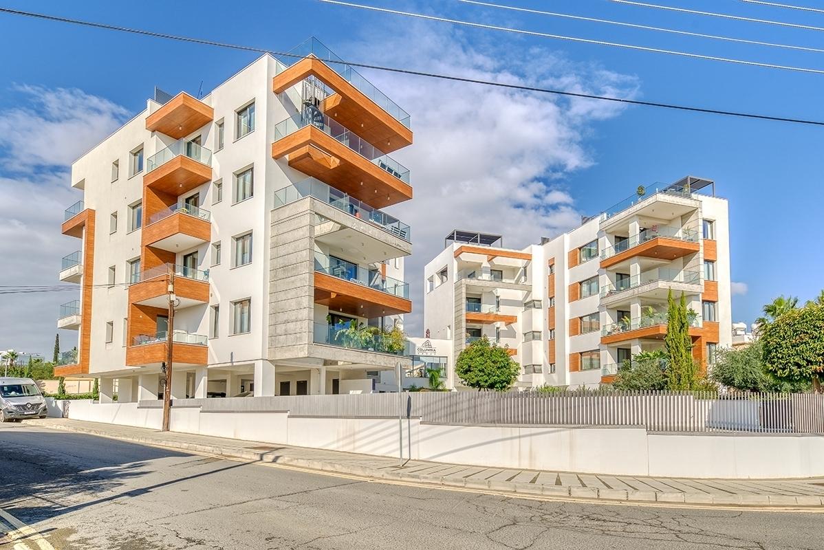 4-bedroom penthouse in Limassol №150196: https://dom.com.cy/en/catalog/rent/150196/ (dom.com.cy)