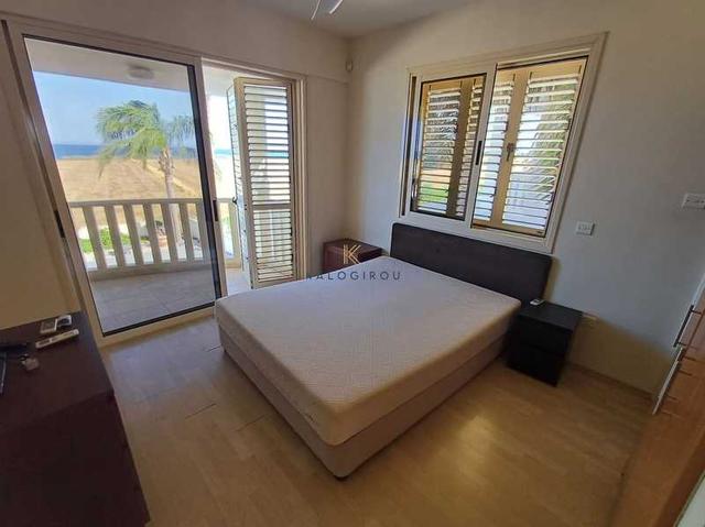 3-bedroom detached house for sale: https://www.bazaraki.com/adv/5791865_3-bedroom-detached-house-for-sale (www.bazaraki.com)