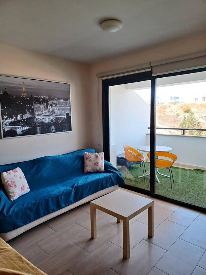 1 bdr Apartment in Makedonitissa!: https://www.facebook.com/marketplace/item/1379879839925015 (www.facebook.com)
