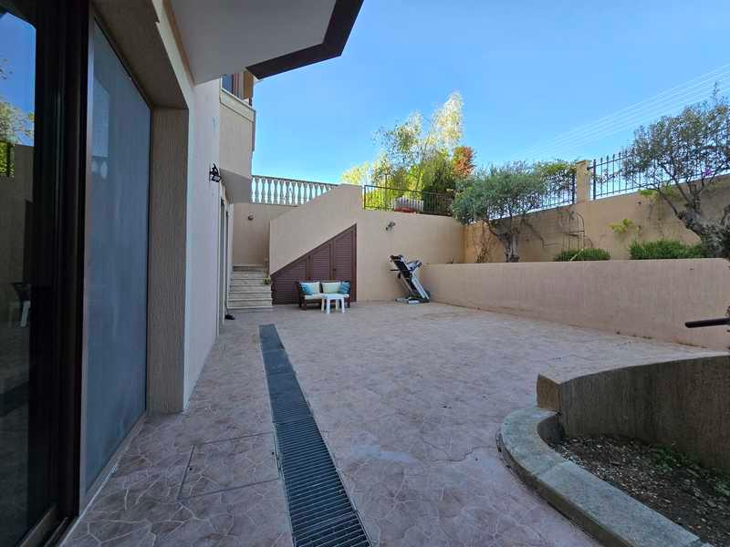 1-bedroom apartment to rent: https://www.bazaraki.com/adv/5796849_1-bedroom-apartment-to-rent (www.bazaraki.com)