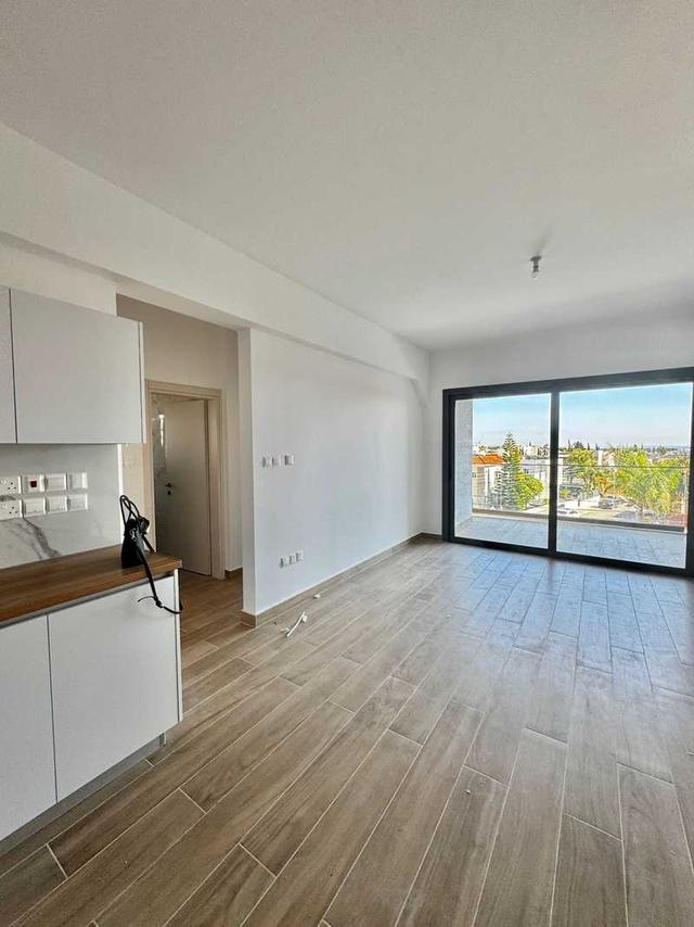 2-bedroom apartment to rent: https://www.bazaraki.com/adv/5786260_2-bedroom-apartment-to-rent (www.bazaraki.com)