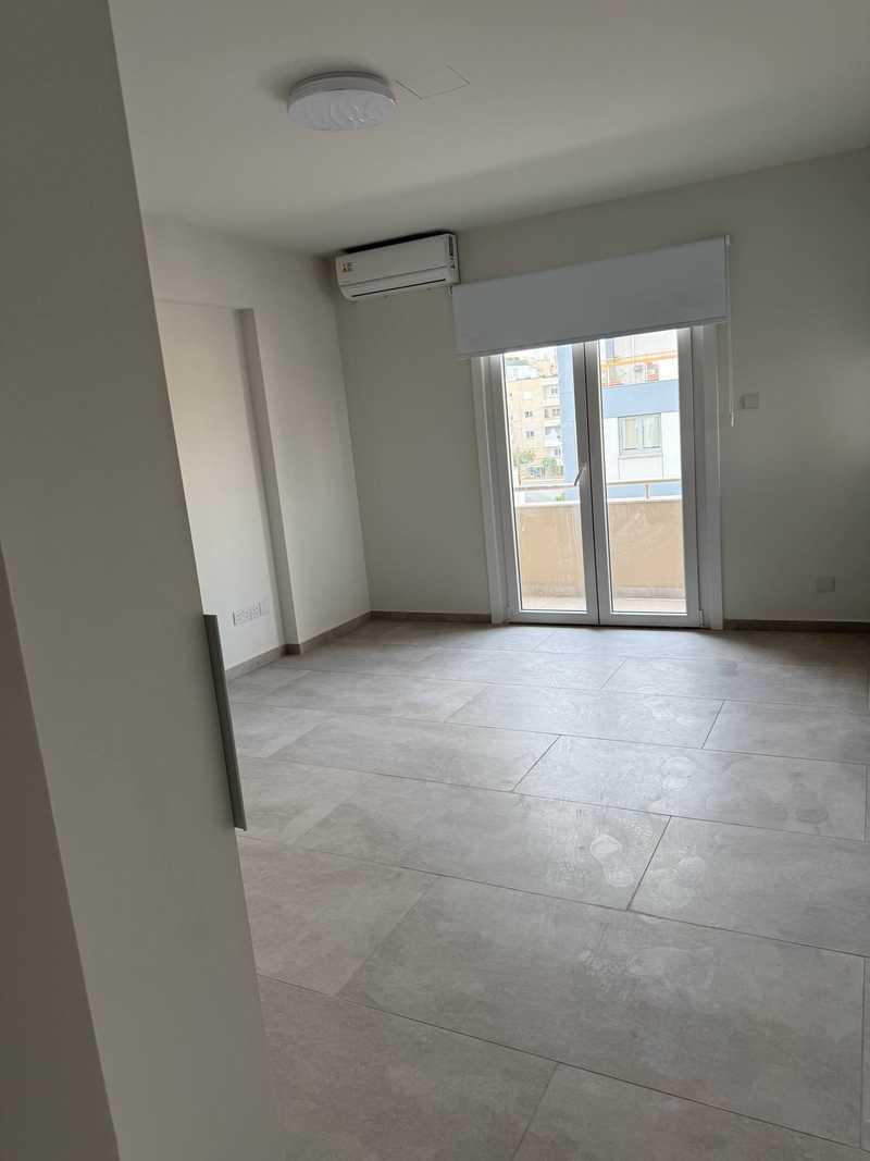 3-bedroom apartment to rent: https://www.bazaraki.com/adv/5798680_3-bedroom-apartment-to-rent (www.bazaraki.com)