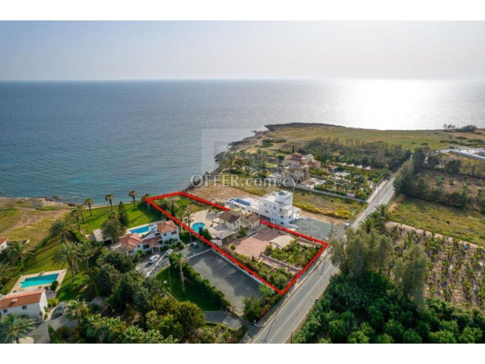 Large seaside villa for sale in Peyia area of Paphos: https://www.offer.com.cy/en/large-seaside-villa-for-sale-in-peyia-area-of-paphos/21-664980/ (www.offer.com.cy)