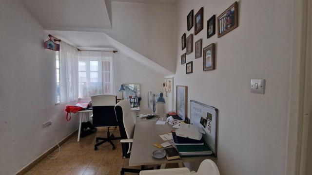 3-bedroom house in Larnaca №153302: https://dom.com.cy/en/catalog/rent/153302/ (dom.com.cy)