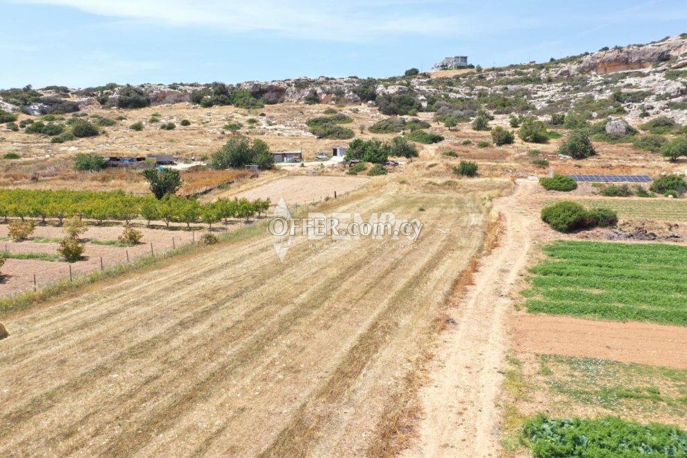 Residential Land For Sale in Peyia, Paphos - DP4818: https://www.offer.com.cy/en/residential-land-for-sale-in-peyia-paphos-dp4818/21-816447/ (www.offer.com.cy)