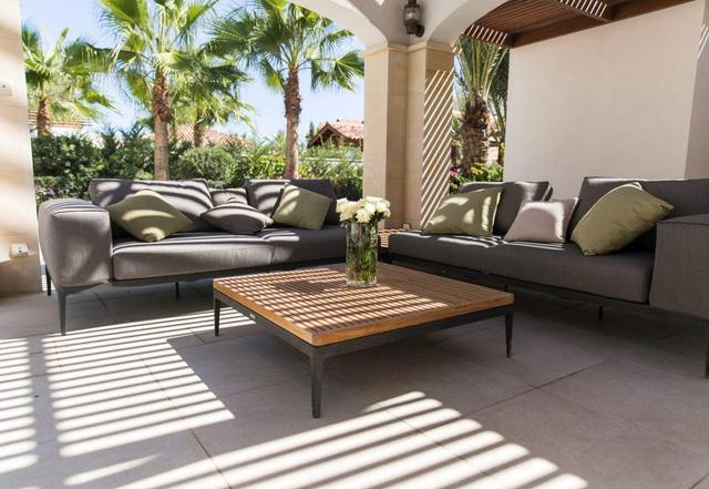 New 5-bedroom villa in Larnaca № 153403: https://dom.com.cy/en/catalog/sale/153403/ (dom.com.cy)