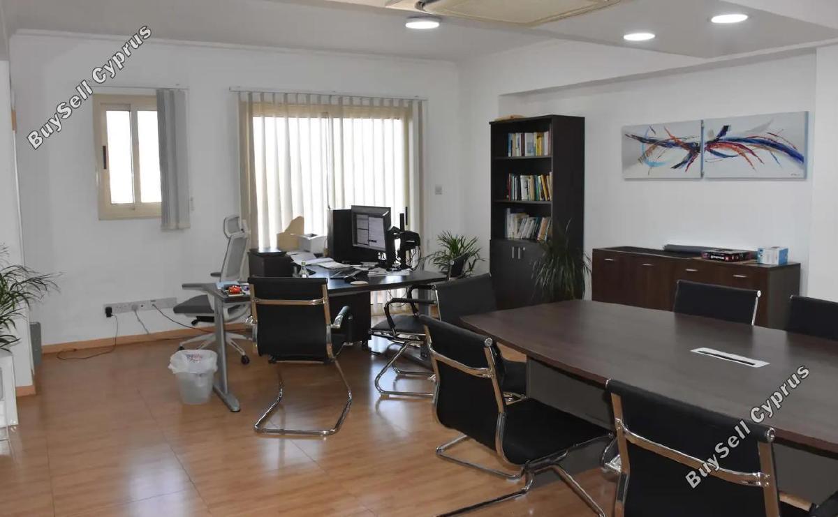 Office to rent in Kato Polemidia, Limassol: https://www.buysellcyprus.com/property-for-rent/limassol/kato-polemidia/office-to-rent-kato-polemidia-limassol-1792960.html (www.buysellcyprus.com)