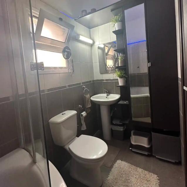 2-bedroom house in Limassol №154042: https://dom.com.cy/en/catalog/rent/154042/ (dom.com.cy)