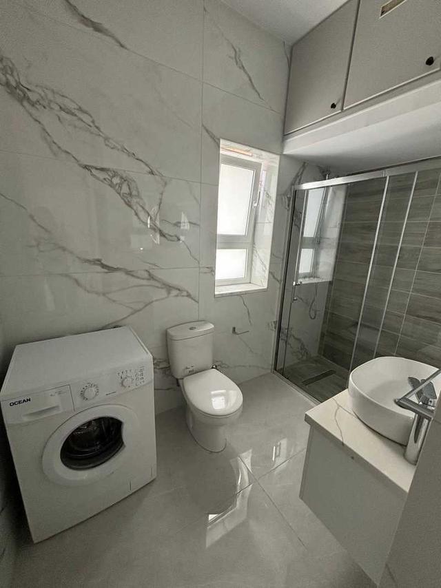 2-bedroom apartment to rent: https://www.bazaraki.com/adv/5798540_2-bedroom-apartment-to-rent (www.bazaraki.com)