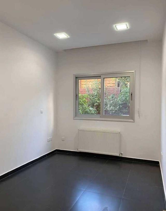 2-bedroom apartment to rent: https://www.bazaraki.com/adv/5790562_2-bedroom-apartment-to-rent (www.bazaraki.com)