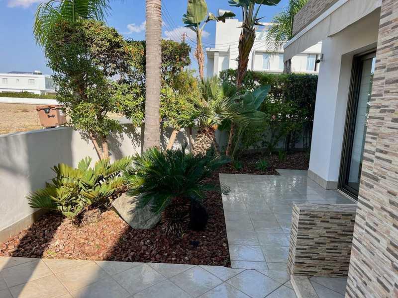 3-bedroom detached house for sale: https://www.bazaraki.com/adv/5786946_3-bedroom-detached-house-for-sale (www.bazaraki.com)