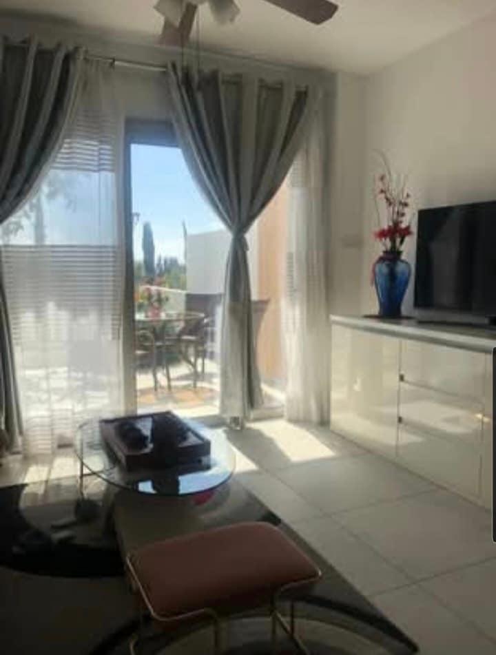 SEA VIEW TOWNHOUSE FOR RENT LONG TERM – JUST 5 MIN FROM PAPHOS CENTRAL!: https://www.facebook.com/marketplace/item/1600595913991272 (www.facebook.com)