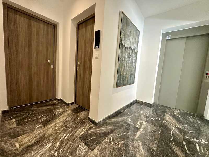 New central luxury studio: https://www.bazaraki.com/adv/5789401_new-central-luxury-studio (www.bazaraki.com)