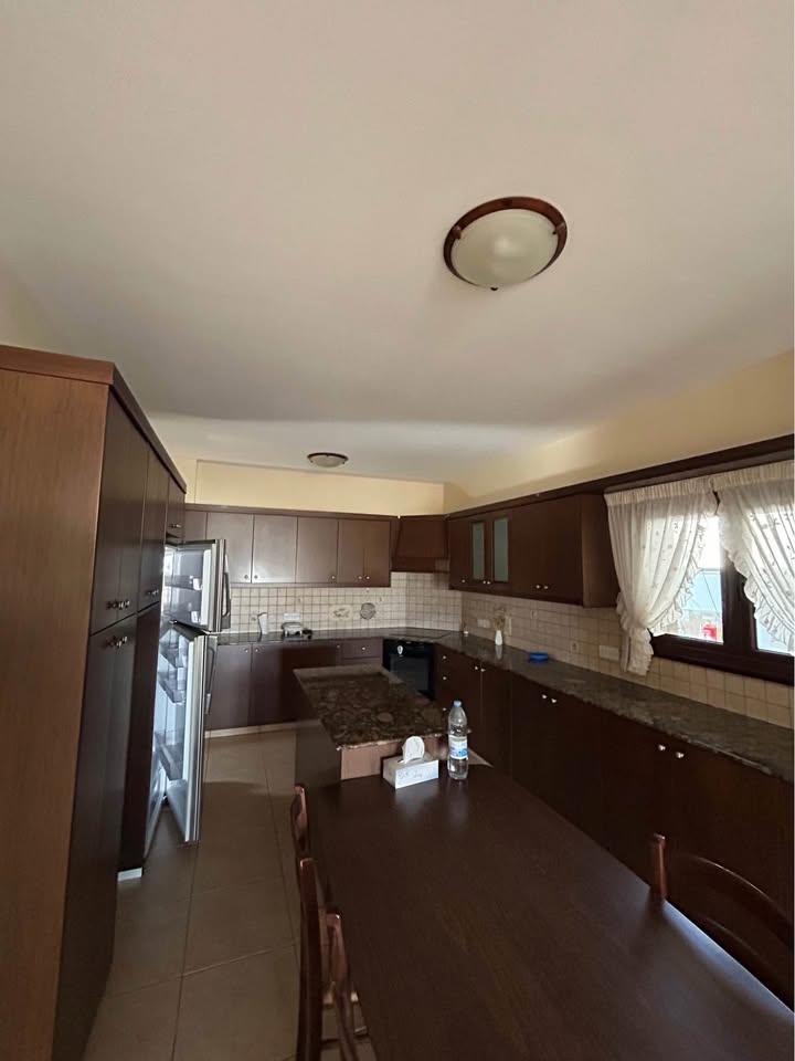 🏡 𝐅𝐨𝐫 𝐑𝐞𝐧𝐭: 𝐒𝐩𝐚𝐜𝐢𝐨𝐮𝐬 𝟓-𝐁𝐞𝐝𝐫𝐨𝐨𝐦 𝐇𝐨𝐦𝐞 𝐢𝐧 𝐏𝐫𝐢𝐦𝐞 𝐋𝐢𝐯𝐚𝐝𝐢𝐚 𝐋𝐨: https://www.facebook.com/marketplace/item/731476569308204 (www.facebook.com)
