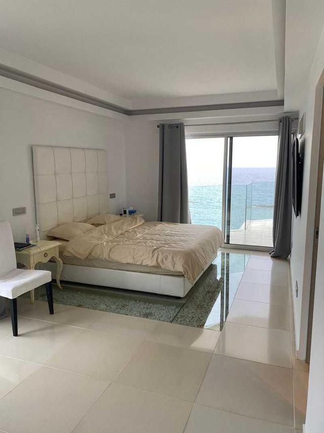 2-bedroom apartment to rent: https://www.bazaraki.com/adv/5787813_2-bedroom-apartment-to-rent (www.bazaraki.com)