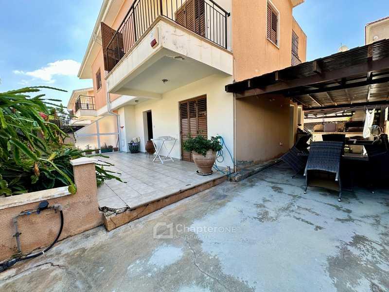 3-bedroom semi-detached for sale: https://www.bazaraki.com/adv/5796307_3-bedroom-semi-detached-for-sale (www.bazaraki.com)