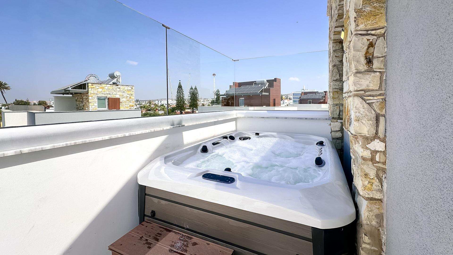 New 4-bedroom villa in Famagusta № 152556: https://dom.com.cy/en/catalog/sale/152556/ (dom.com.cy)