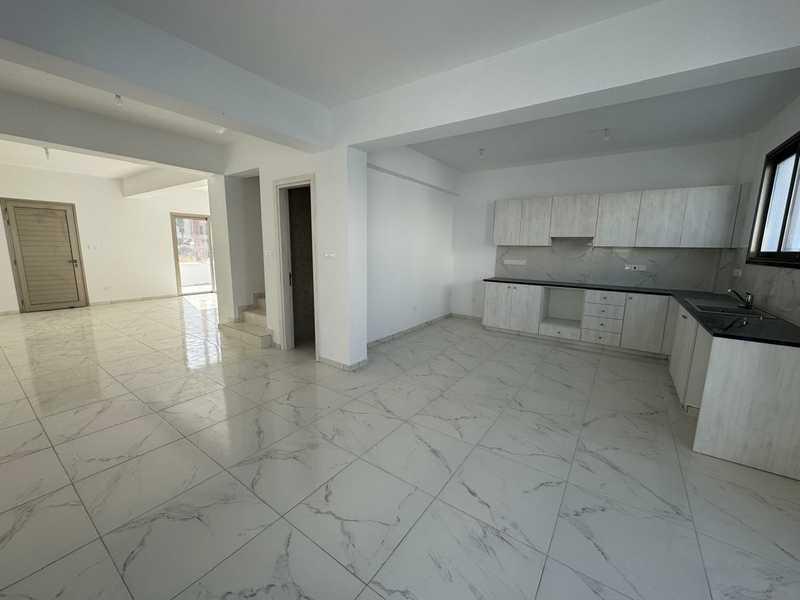 3-bedroom detached house for sale: https://www.bazaraki.com/adv/5796611_3-bedroom-detached-house-for-sale (www.bazaraki.com)