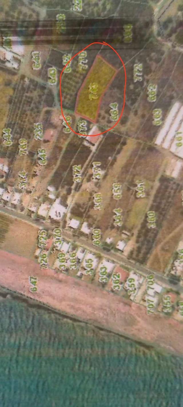 Residential land 2193 m²: https://www.bazaraki.com/adv/5798475_residential-land-2193-m2 (www.bazaraki.com)