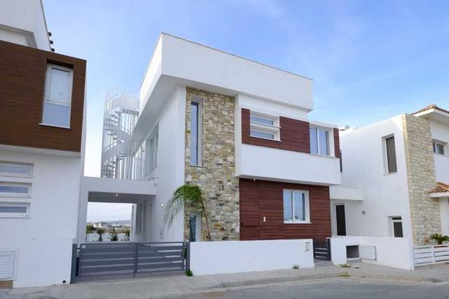 4-bedroom detached house for sale: https://www.bazaraki.com/adv/5759433_4-bedroom-detached-house-for-sale (www.bazaraki.com)