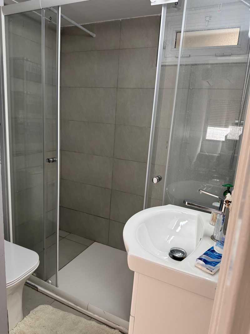 1-bedroom apartment to rent: https://www.bazaraki.com/adv/5792367_1-bedroom-apartment-to-rent (www.bazaraki.com)