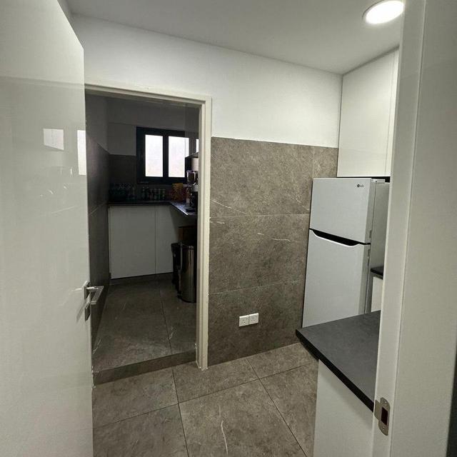 Office in Limassol №152925: https://dom.com.cy/en/catalog/rent/152925/ (dom.com.cy)