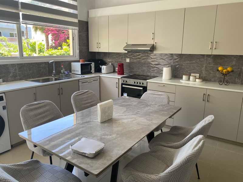 Room for one person only in strovolos area all bills included: https://www.bazaraki.com/adv/5786828_room-for-one-person-only-in-strovolos-area-all-bills-included (www.bazaraki.com)