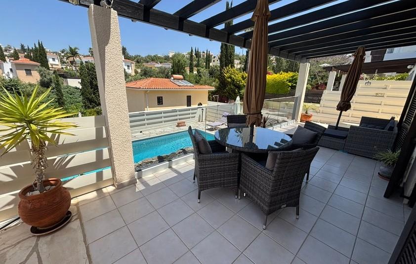 3 Bedroom Detached House For Sale: https://www.zyprus.com/property/39349/3-bedrooms-house-detached-house-in-tala-paphos (www.zyprus.com)
