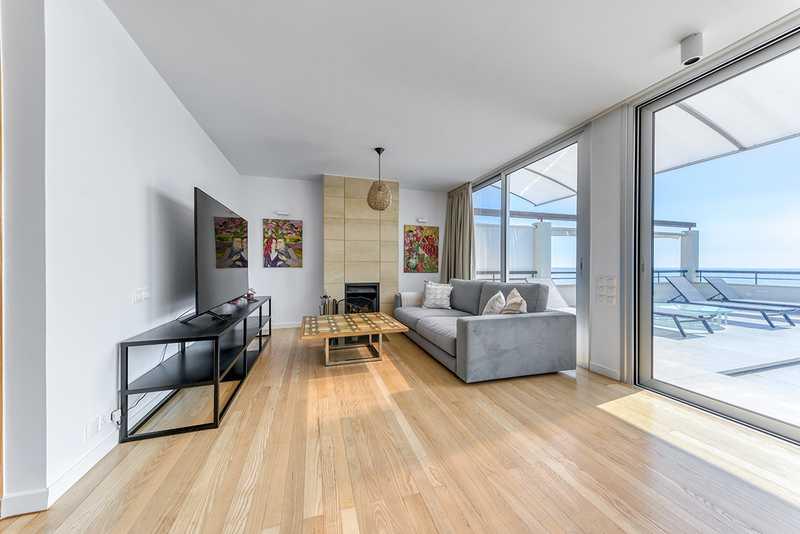 3-bedroom penthouse to rent: https://www.bazaraki.com/adv/5798285_3-bedroom-penthouse-to-rent (www.bazaraki.com)