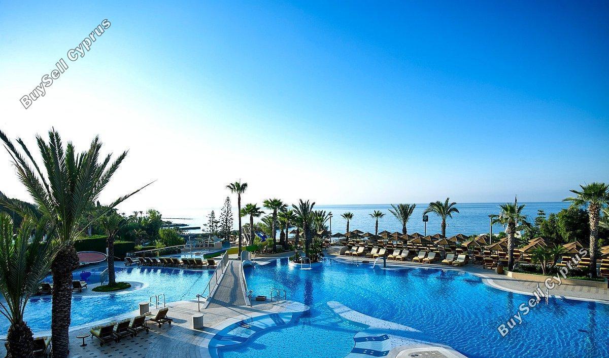 Hotel for sale in Softades, Larnaca: https://www.buysellcyprus.com/property-for-sale/larnaca/softades/hotel-for-sale-softades-larnaca-1792962.html (www.buysellcyprus.com)