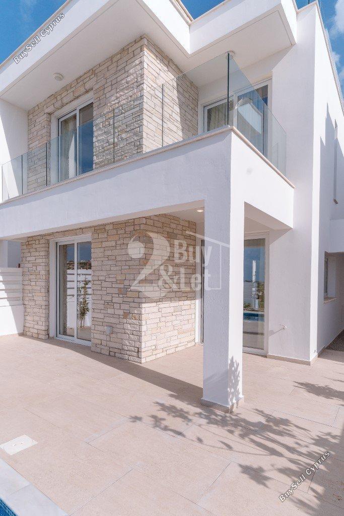 4 Bedroom Detached house for sale in Coral Bay, Paphos: https://www.buysellcyprus.com/property-for-sale/paphos/coral-bay/4-bed-detached-house-for-sale-coral-bay-paphos-1799885.html (www.buysellcyprus.com)